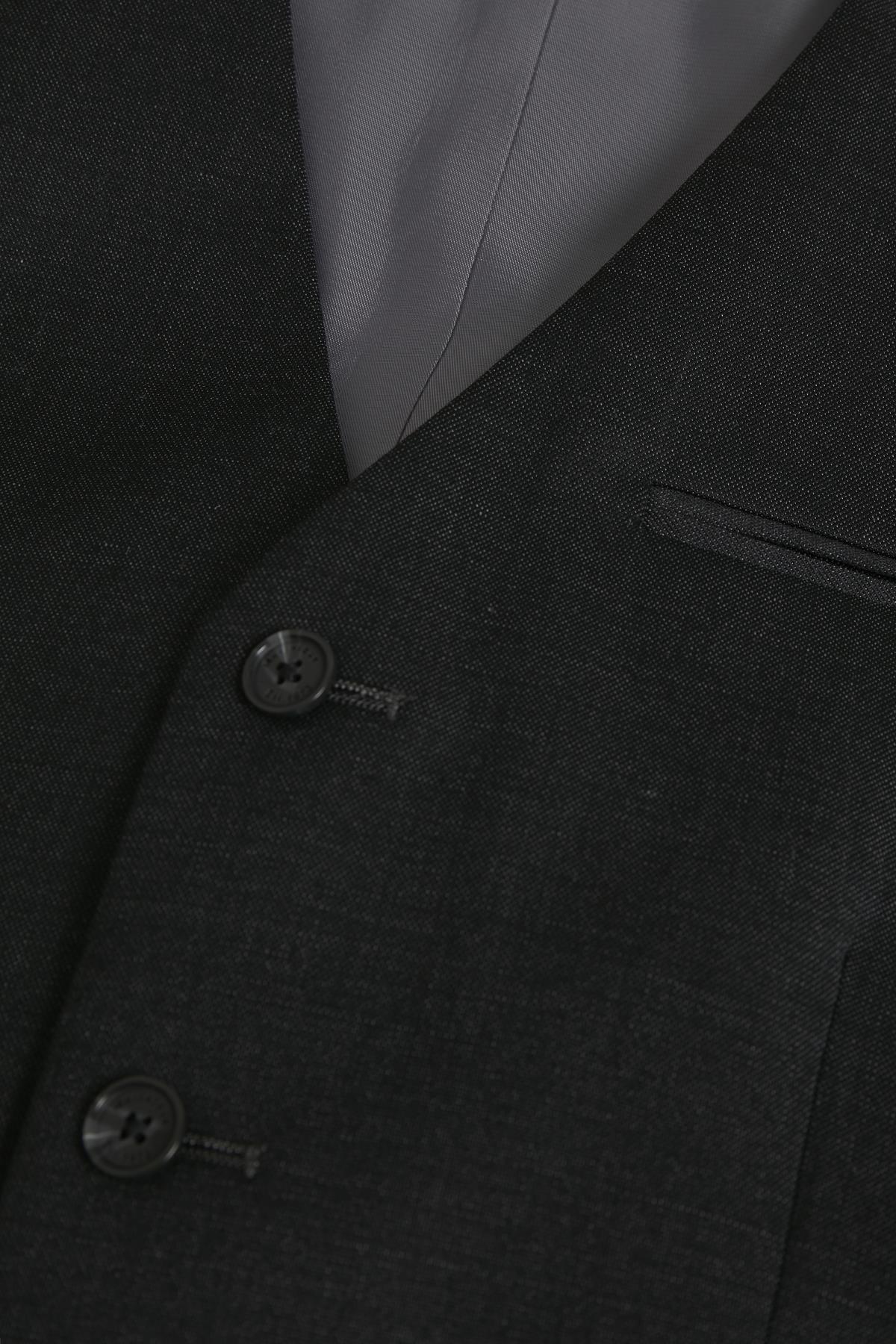 Breck Stretch Suit